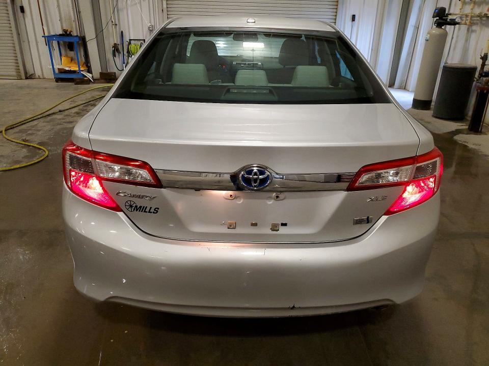 2012 Toyota Camry solara VIN 4T1BD1FK5CU050283 COPART salvage auction — FRONT END, Mn - Cert Of Title-Prior Salvage, sold $250 on 2026-07-02 (photo 6)
