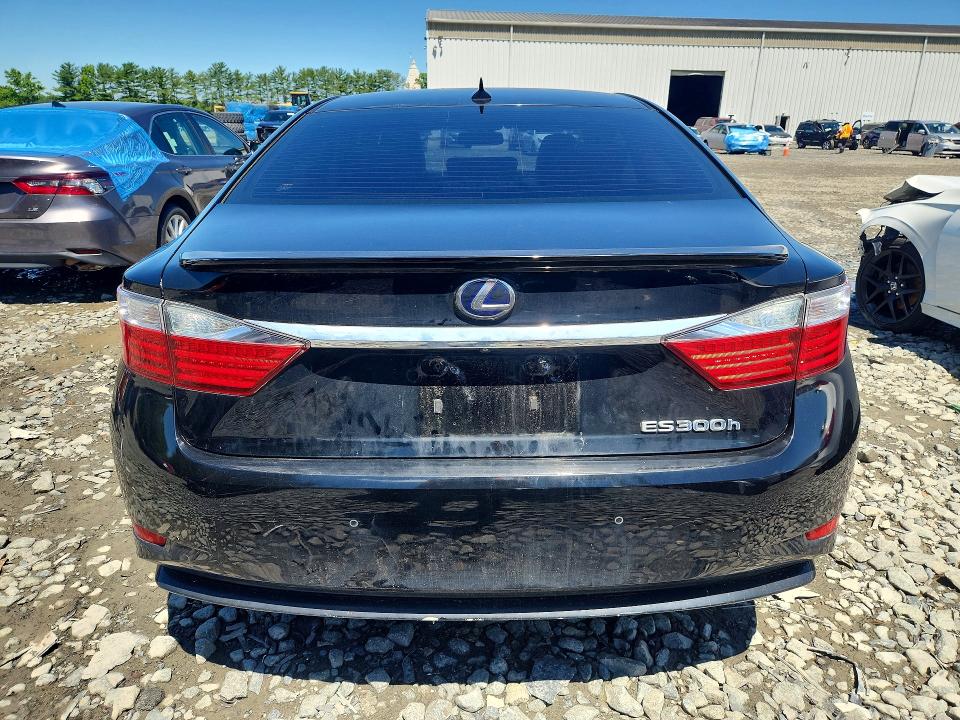 2013 Lexus VIN JTHBW1GG4D2003797 COPART salvage auction — FRONT END, Nj - Cert Of Title-Salvage, sold $2,200 on 2026-07-27 (photo 6)