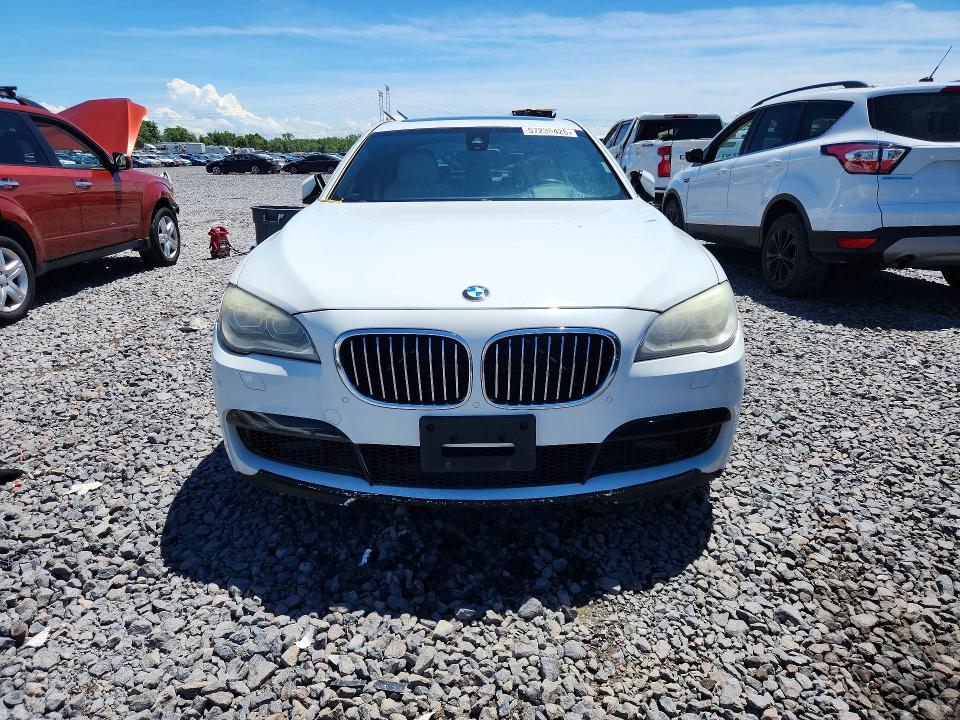 2013 BMW 7er VIN WBAYE8C56DD132363 COPART salvage auction — REAR END, Il - Salvage Certificate, sold $1,400 on 2026-07-24 (photo 5)