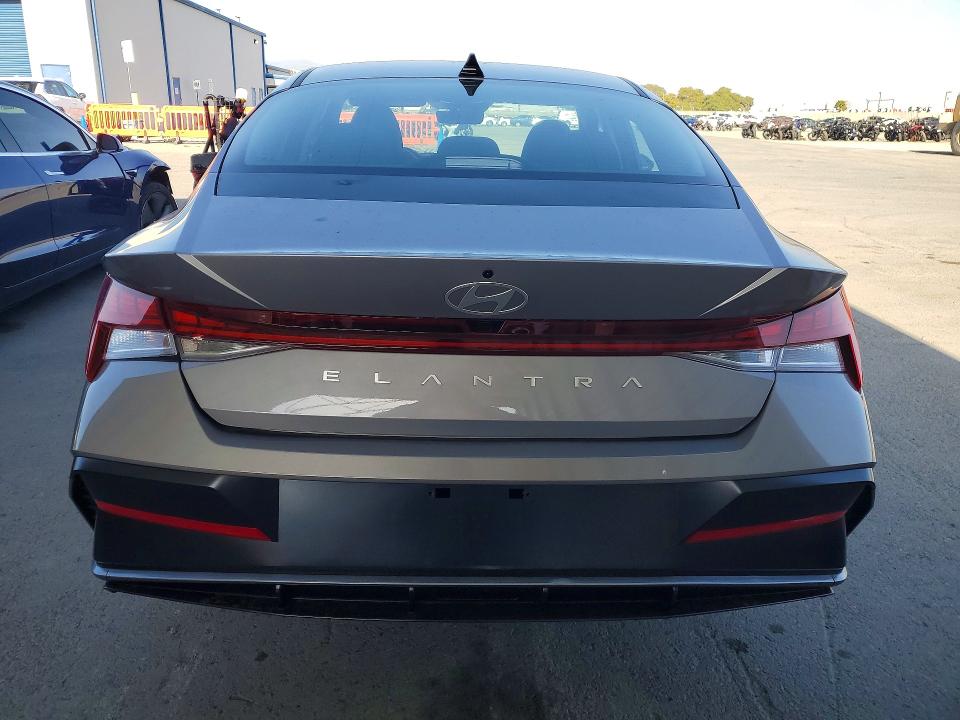 2025 Hyundai Elantra VIN KMHLS4DG8SU963919 COPART salvage auction — FRONT END, Ca - Salvage Certificate, sold $4,250 on 2026-07-02 (photo 6)