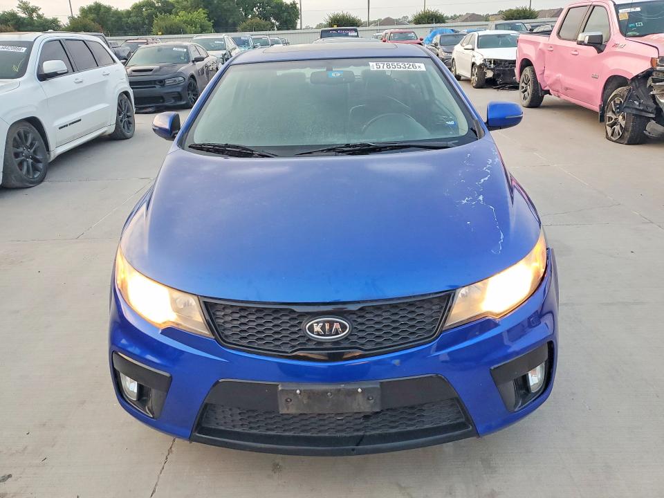 2013 Kia Forte VIN KNAFW6A38D5677002 COPART salvage auction — MINOR DENT/SCRATCHES, Tx - Certificate Of Title, sold $975 on 2026-07-13 (photo 5)
