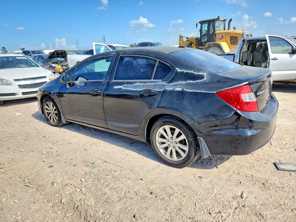 2012 Honda Civic VIN 2HGFB2F95CH540452 COPART salvage auction — WATER/FLOOD, Tx - Salvage Title-Flood Damage, sold $625 on 2026-07-02 (photo 2)