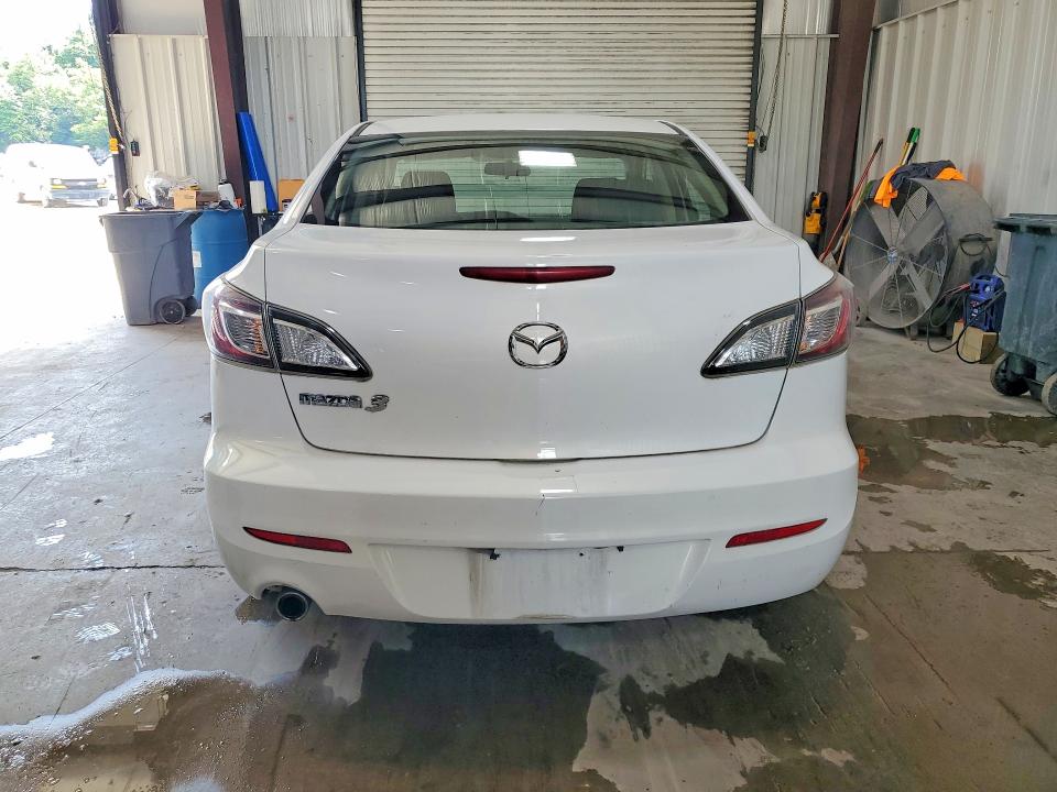 2012 Mazda 3 VIN JM1BL1VG7C1510646 COPART salvage auction — NORMAL WEAR, PA - CERT OF TITLE, sold $1,600 on 2026-07-29 (photo 6)