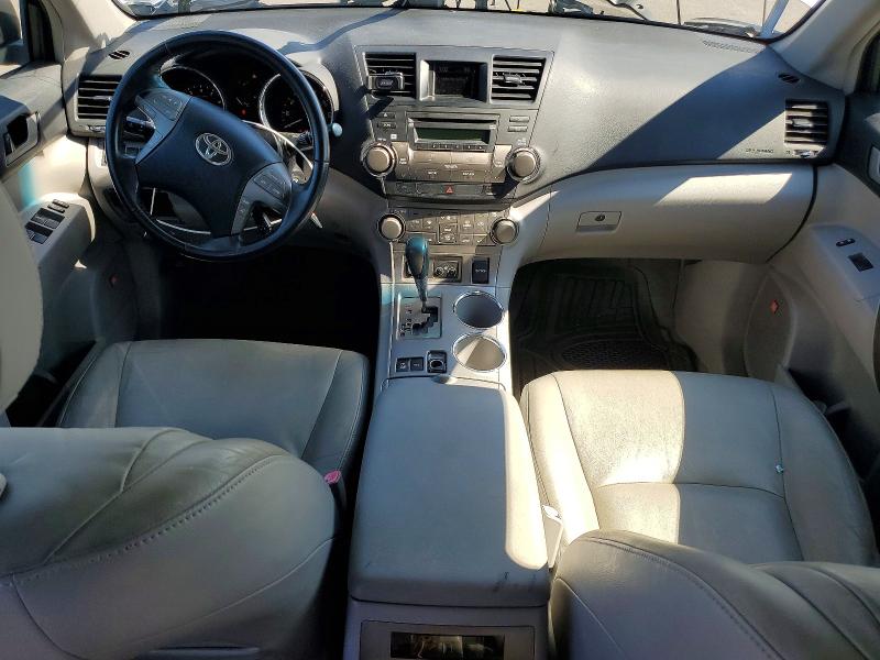 2008 Toyota Highlander VIN JTEES43A082072176 COPART salvage auction — FRONT END, Fl - Certificate Of Destruction, sold $1,150 on 2026-07-06 (photo 8)