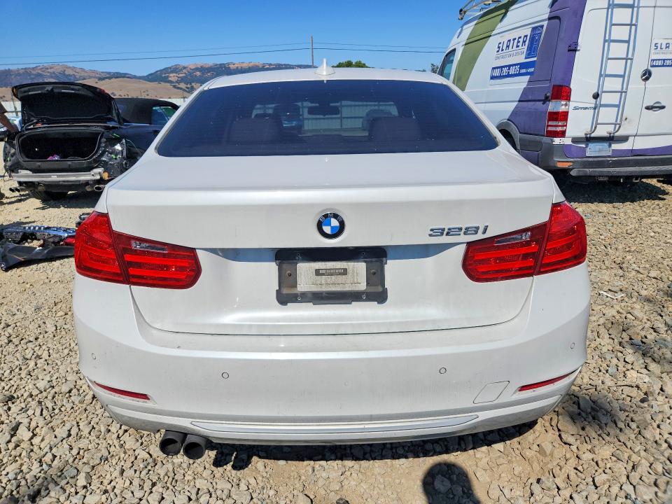2012 BMW 3er VIN WBA3C1C51CF433732 COPART salvage auction — FRONT END, Ca - Salvage Certificate, sold $800 on 2026-07-14 (photo 6)
