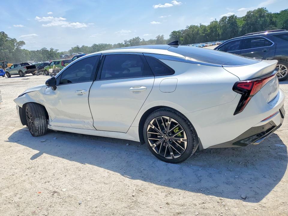 2025 Kia K5 VIN KNAG44J8XS5334666 COPART salvage auction — SIDE, Fl - Cert Of Title Slvg Rebuildable, sold $15,300 on 2026-09-01 (photo 2)