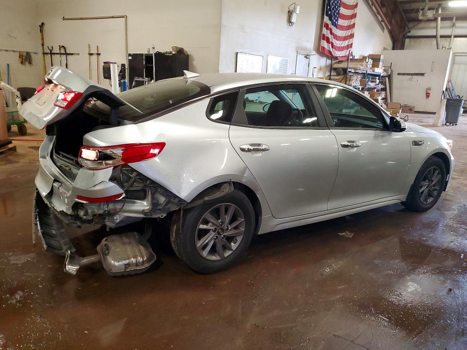 2020 Kia Optima VIN 5XXGT4L32LG397054 COPART salvage auction — REAR END, Mi - Certificate Of Title, sold $2,500 on 2026-07-31 (photo 3)