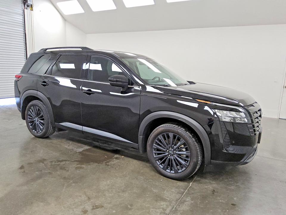2026 Nissan Pathfinder VIN 5N1DR3CU1TC234136 COPART salvage auction — MINOR DENT/SCRATCHES, Tx - Certificate Of Title, sold $34,250 on 2026-07-09 (photo 4)