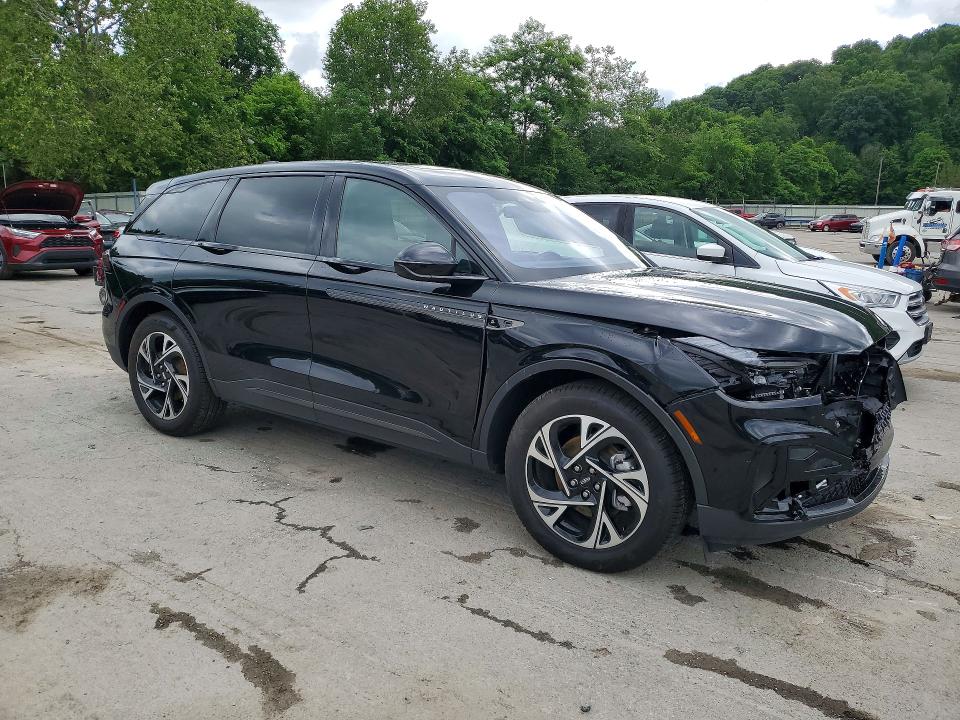 2025 Lincoln Nautilus VIN 5LMPJ8JAXSJ902887 COPART salvage auction — FRONT END, Pa - Certificate Of Salvage, sold $13,600 on 2026-07-09 (photo 4)