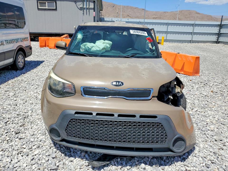 2016 Kia Soul VIN KNDJN2A24G7332820 COPART salvage auction — SIDE, Nv - Salvage Title, sold $275 on 2026-07-08 (photo 5)