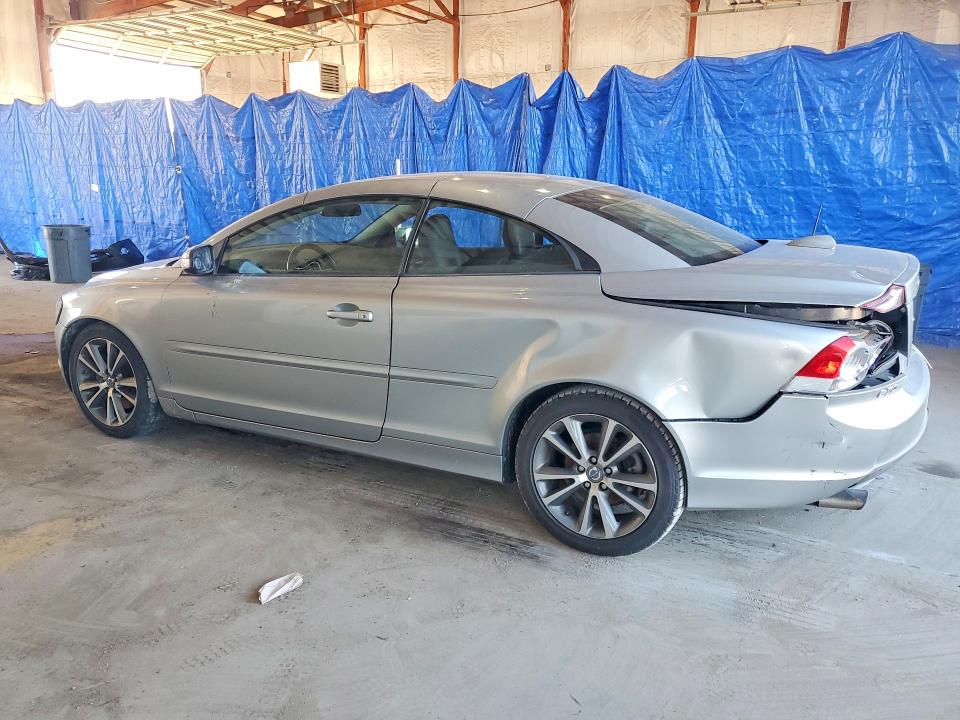 2010 Volvo C70 VIN YV1672MC4AJ090118 COPART salvage auction — REAR END, Ky - Cert Of Title-Salvage, sold $275 on 2026-08-20 (photo 2)