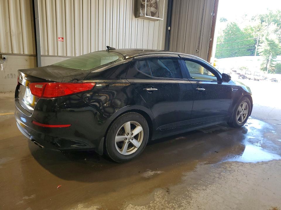 2014 Kia VIN 5XXGM4A73EG347902 COPART salvage auction — VANDALISM, Pa - Certificate Of Salvage, sold $1,400 on 2026-07-15 (photo 3)