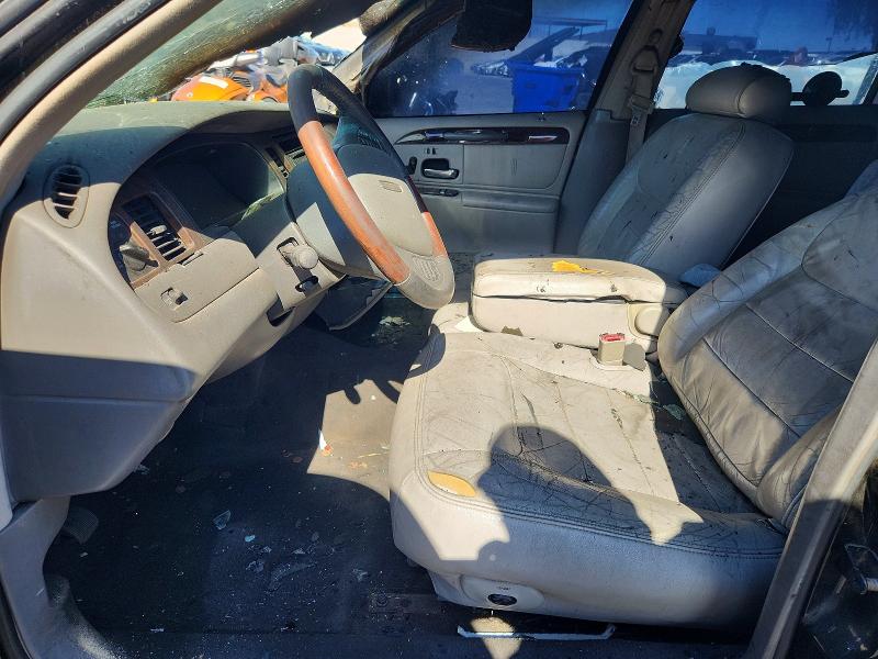 1998 Lincoln TOWN CAR VIN 1LNFM82W9WY669730 COPART salvage auction — ENGINE BURN, Nv - Non-Repairable Vehicle Cert, sold $125 on 2026-07-08 (photo 7)