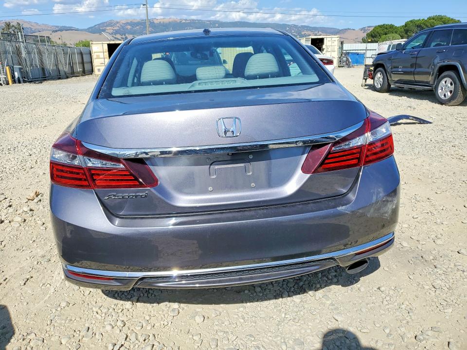 2016 Honda Accord VIN 1HGCR2F89GA088838 COPART salvage auction — FRONT END, Ca - Dis/Dlr/Exp Only Clean Title, sold $5,600 on 2026-07-09 (photo 6)