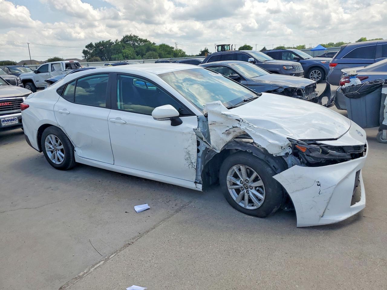 2025 Toyota Camry VIN 4T1DAACK0SU565308 COPART salvage auction — Front End, TX - SALVAGE VEHICLE TITLE, sold $13,500 on 2026-07-09 (photo 4)