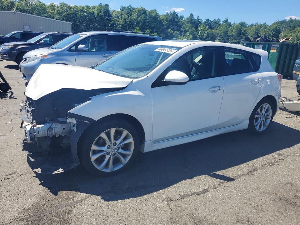 2011 Mazda 3 VIN JM1BL1M68B1902185 COPART salvage auction — FRONT END, MA - CERT OF TITLE-RECONSTRCTD COLL, sold $450 on 2026-07-09 (photo 1)