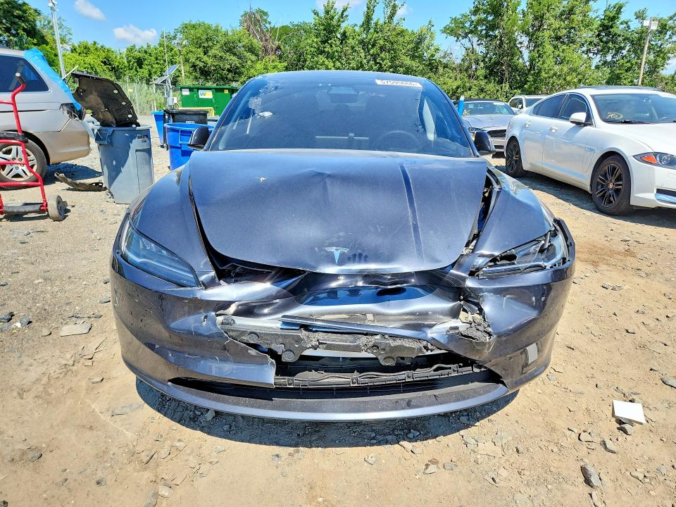 2025 Tesla Model 3 VIN 5YJ3E1EA2SF966327 COPART salvage auction — FRONT END, Md - Cert Of Salvage > 75% Damage, sold $12,400 on 2026-08-25 (photo 5)