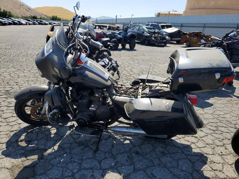 1995 Kawasaki Kz1000 VIN JKAKZCP22SB512805 COPART salvage auction — MINOR DENT/SCRATCHES, CA - LIEN PAPERS-CLEAN OR AC, sold $225 on 2026-07-27 (photo 3)