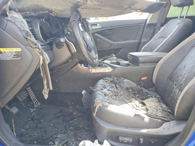 2012 Kia Optima VIN 5XXGR4A61CG015379 COPART salvage auction — BURN, CA - NON-REPAIRABLE VEHICLE CERT, sold $200 on 2026-07-24 (photo 7)