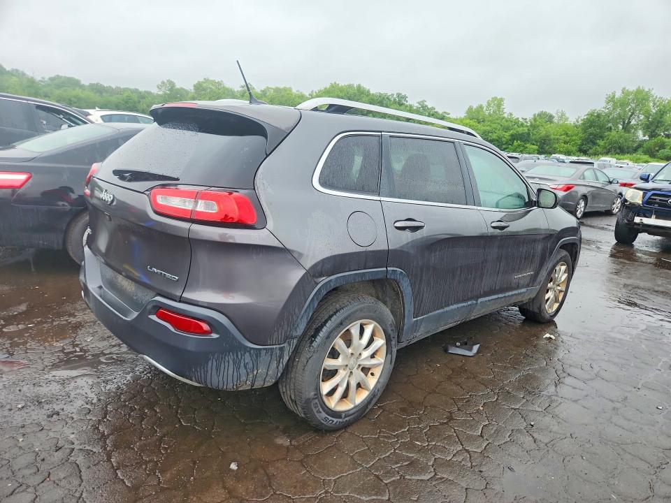 2015 Jeep Cherokee VIN 1C4PJMDB4FW599814 COPART salvage auction — REAR END, Ct - Certificate Of Title, sold $2,200 on 2026-07-02 (photo 3)