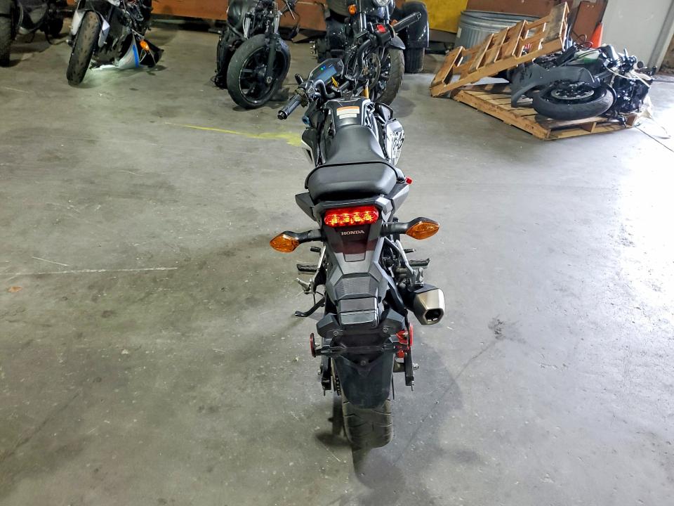 2019 Honda Grom VIN MLHJC7517K5103716 COPART salvage auction — VANDALISM, Or - Salvage Title Certificate, sold $875 on 2026-07-16 (photo 4)