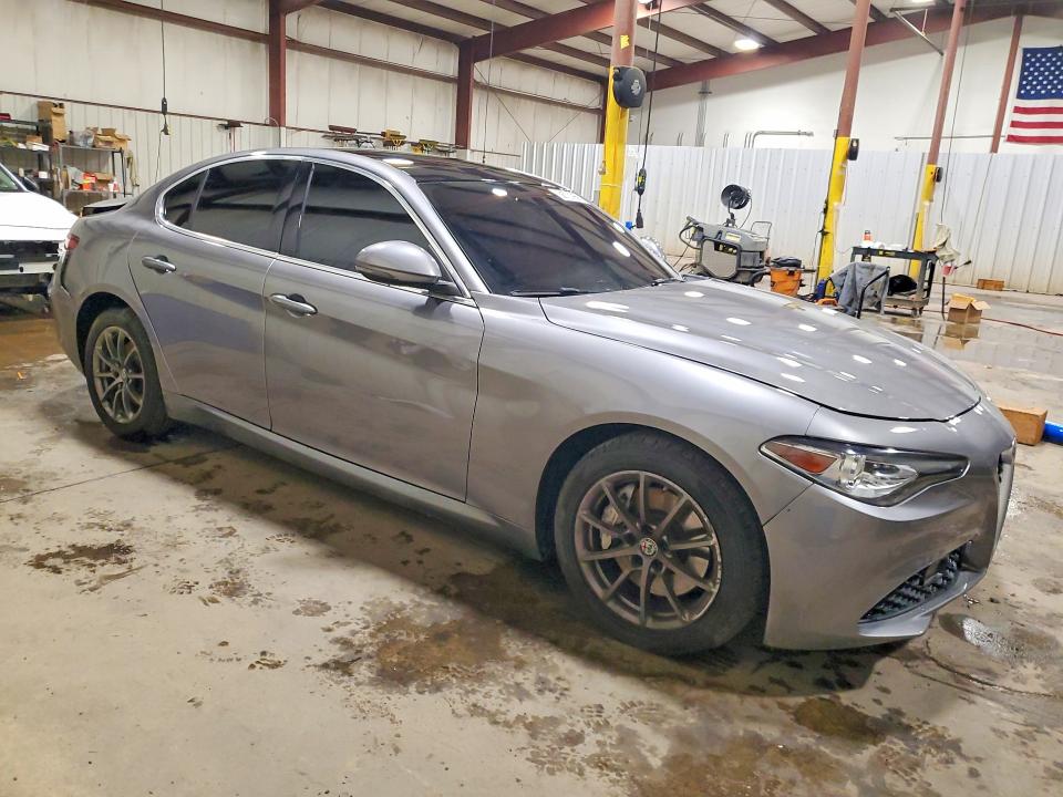 2019 Alfa romeo Giulia VIN ZARFANAN8K7609562 COPART salvage auction — REAR END, Pa - Certificate Of Salvage, sold $7,500 on 2026-07-14 (photo 4)
