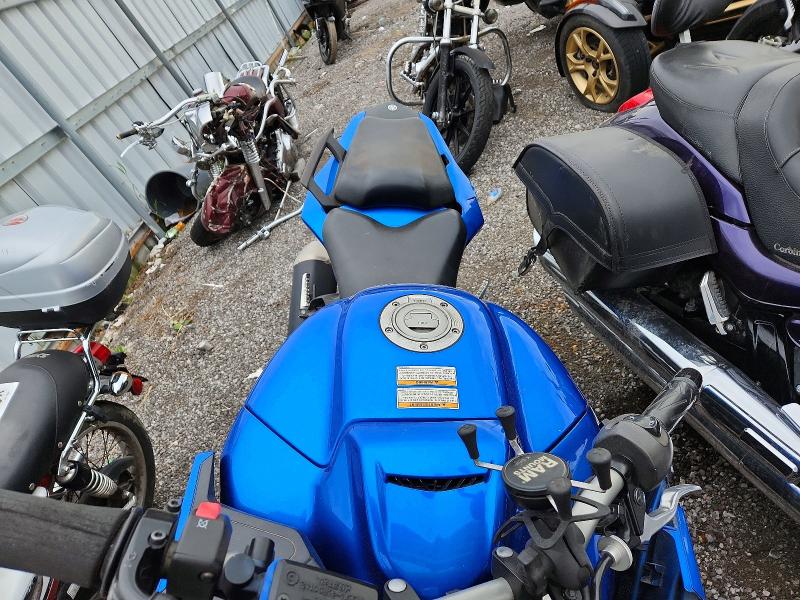 2011 Yamaha Fz8 VIN JYARN28N2BA000174 COPART salvage auction — SIDE, ON - PERMIT NO BRAND - UNFIT, sold $625 on 2026-07-16 (photo 5)
