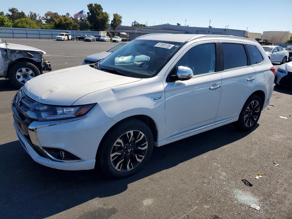 2018 Mitsubishi Outlander VIN JA4J24A56JZ045564 COPART salvage auction — SIDE, Ca - Salvage Certificate, sold $4,150 on 2026-08-03 (photo 1)