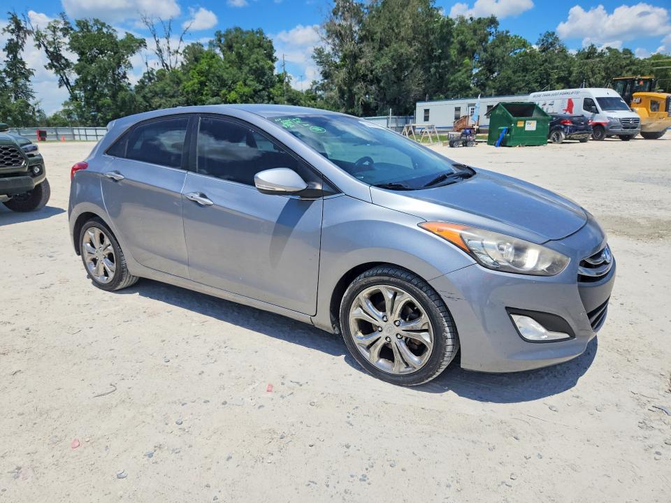 2014 Hyundai VIN KMHD35LHXEU204260 COPART salvage auction — SIDE, FL - CERT OF TITLE SLVG REBUILDABLE, sold $375 on 2026-07-28 (photo 4)