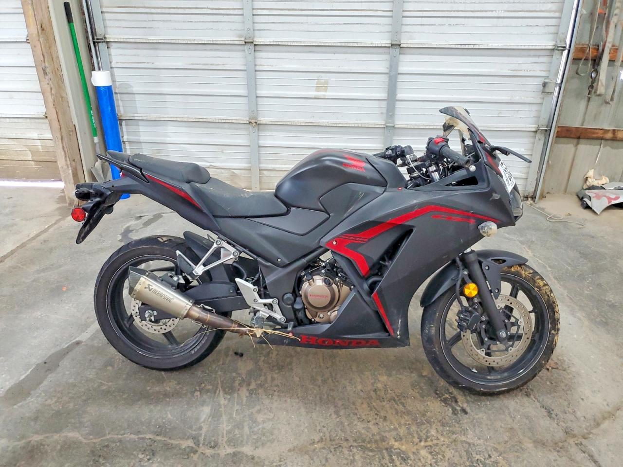 2022 Honda CBR300 VIN MLHNC5108N5800013 COPART salvage auction — All Over, TN - SALVAGE CERTIFICATE, sold $1,000 on 2026-07-09 (photo 1)
