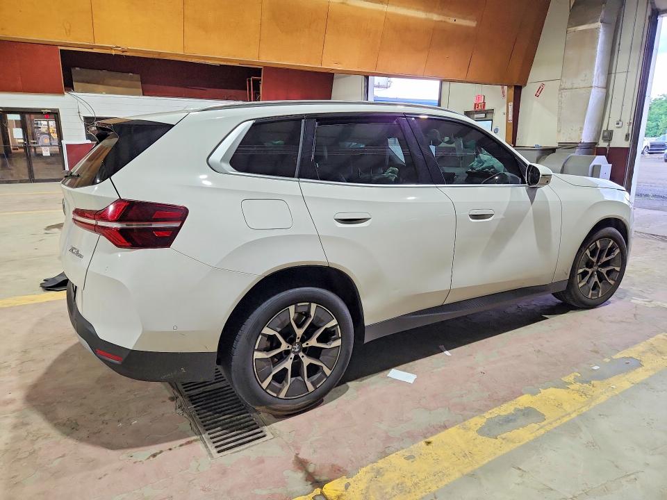 2026 BMW X3 VIN 5UX53GP00T9224556 COPART salvage auction — FRONT END, Il - Certificate Of Title (P), sold $18,000 on 2026-07-06 (photo 3)