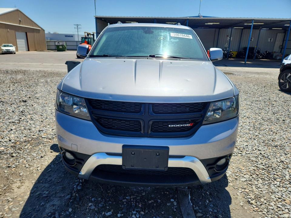 2019 Dodge Journey VIN 3C4PDDGG6KT739120 COPART salvage auction — HAIL, CO - CERTIFICATE OF TITLE, sold $7,700 on 2026-07-28 (photo 5)