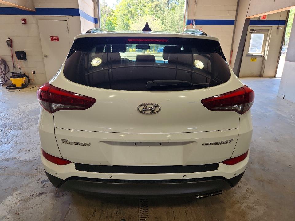 2016 Hyundai Tucson VIN KM8J33A27GU161182 COPART salvage auction — MECHANICAL, Wv - Certificate Of Title, sold $3,100 on 2026-07-10 (photo 6)