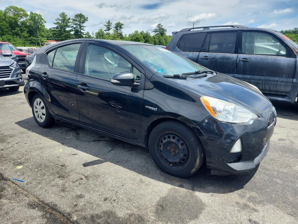 2014 Toyota Prius VIN JTDKDTB3XE1072623 COPART salvage auction — SIDE, RI - CERTIFICATE OF TITLE, sold $1,350 on 2026-07-02 (photo 4)
