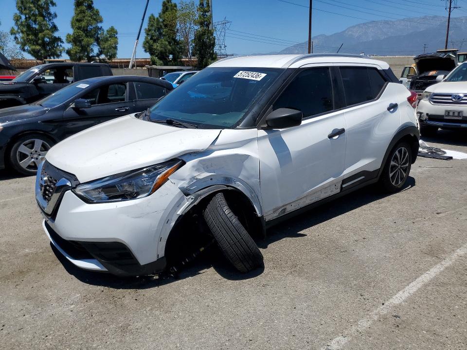 2019 Nissan Kicks VIN 3N1CP5CU1KL514176 COPART salvage auction — FRONT END, Ca - Salvage Certificate, sold $1,950 on 2026-07-02 (photo 1)