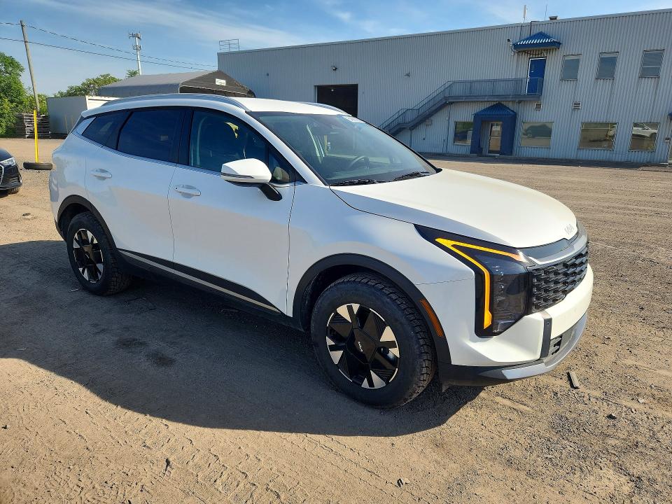 2026 Kia Sportage VIN KNDPVDDG2T7268218 COPART salvage auction — SIDE, Qc - Gravement Accidente, sold $5,700 on 2026-07-28 (photo 4)