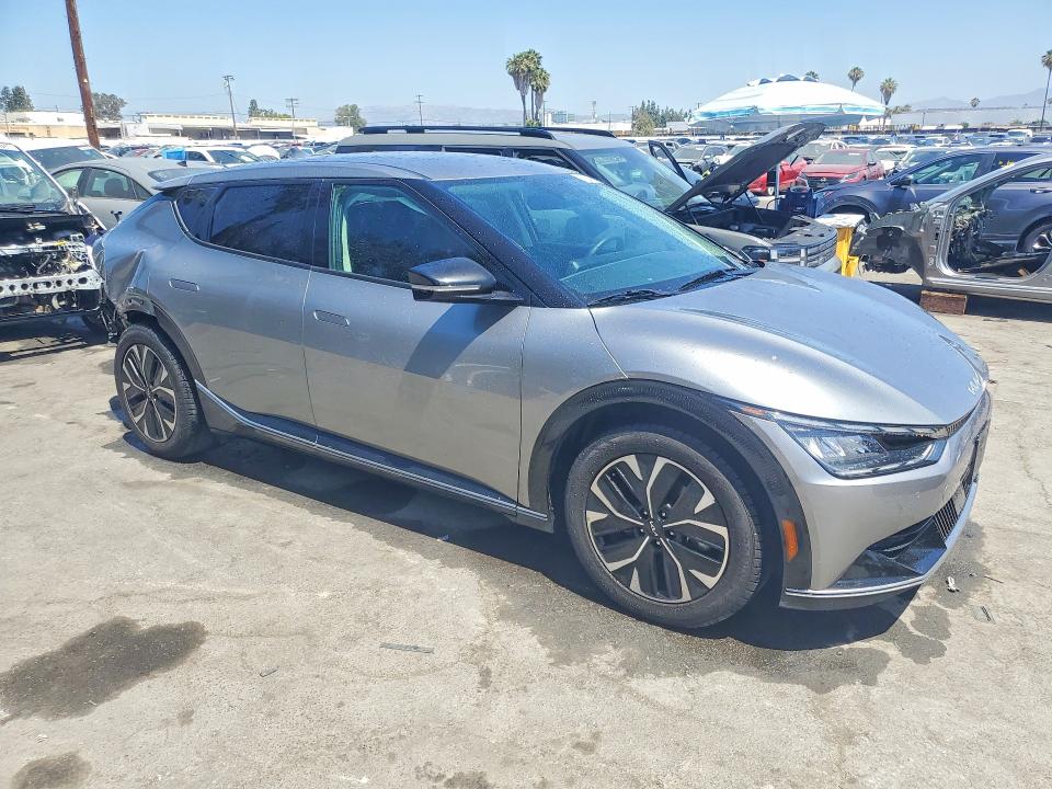 2023 Kia Ev6 VIN KNDC34LA4P5604017 COPART salvage auction — REAR END, CA - NON-REPAIRABLE VEHICLE CERT, sold $4,800 on 2026-07-13 (photo 4)