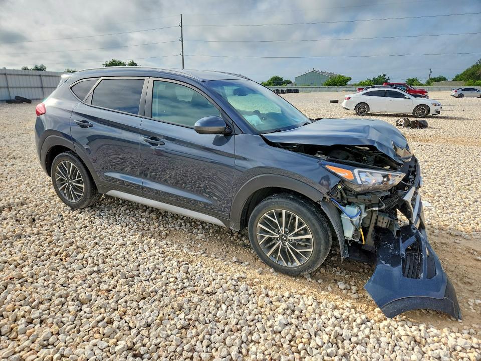 2021 Hyundai Tucson VIN KM8J33AL4MU339585 COPART salvage auction — FRONT END, Tx - Salvage Vehicle Title, sold $2,100 on 2026-07-23 (photo 4)