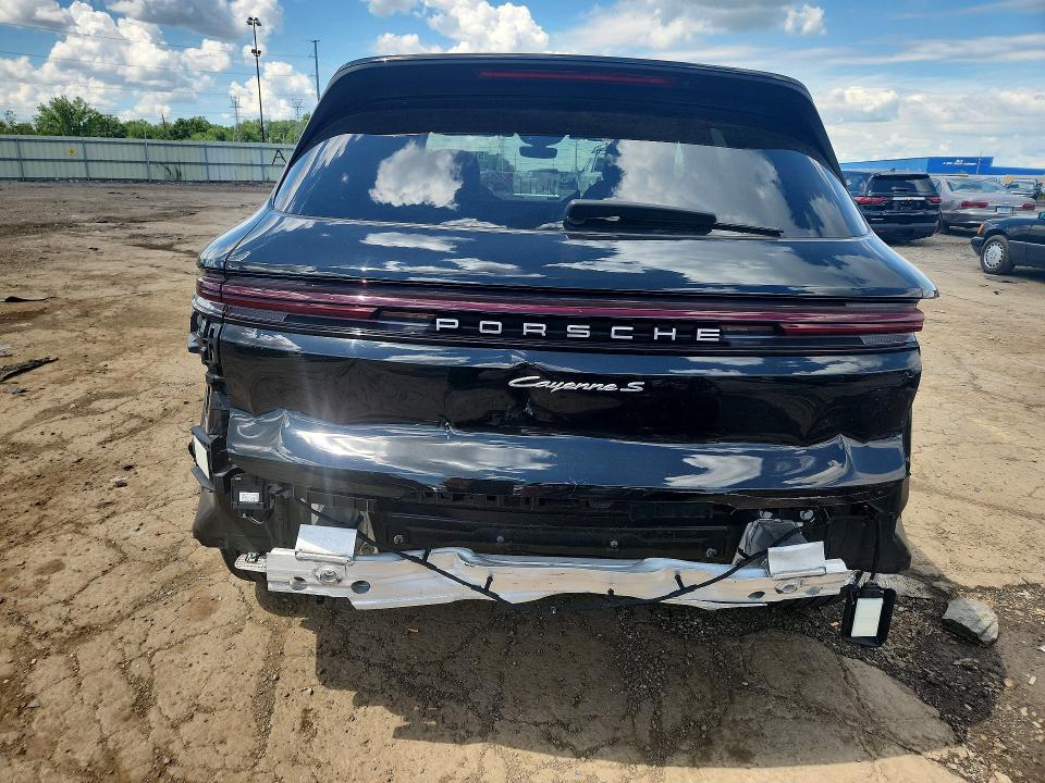 2024 Porsche VIN WP1AL2AY8RDA32162 COPART salvage auction — REAR END, Mi - Cert Of Title-Salvage Vehicle, sold $41,500 on 2026-07-17 (photo 6)
