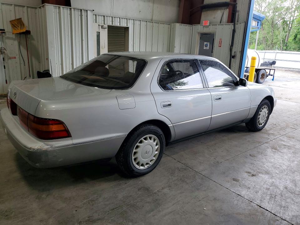 1992 Lexus Ls 400 VIN JT8UF11E3N0112605 COPART salvage auction — ENGINE BURN, NY - MV-907A SALVAGE CERTIFICATE, sold $475 on 2026-07-20 (photo 3)