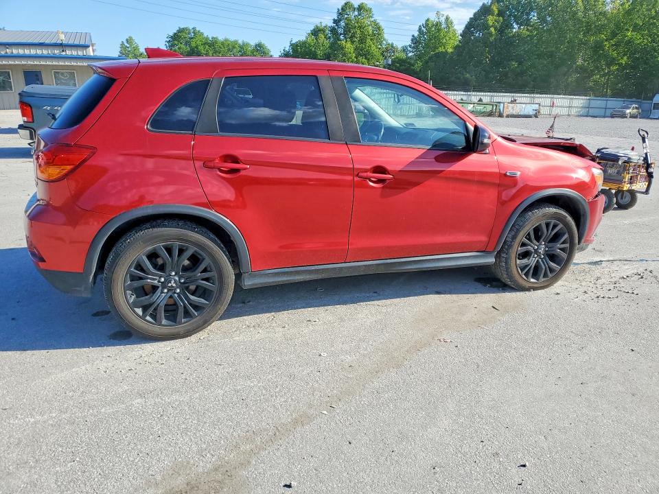 2018 Mitsubishi VIN JA4AP3AU9JZ026879 COPART salvage auction — FRONT END, Wv - Salvage Certificate, sold $2,200 on 2026-07-30 (photo 3)