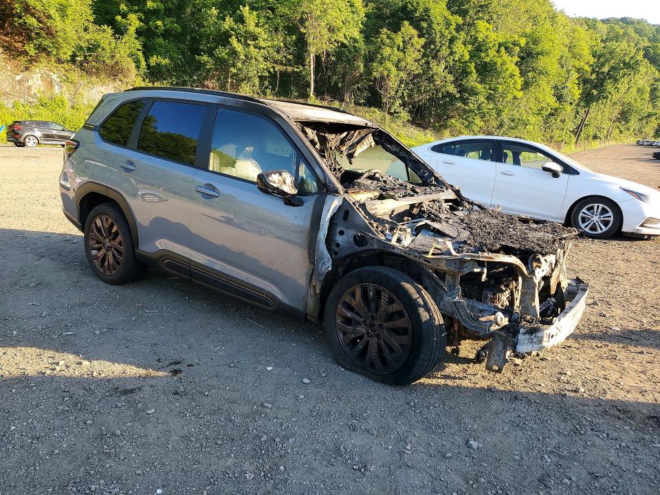 2026 Subaru Forester VIN 4S4SLDH61T3044085 COPART salvage auction — BURN, NY - MV-907A SALVAGE CERTIFICATE, sold $1,850 on 2026-07-09 (photo 4)