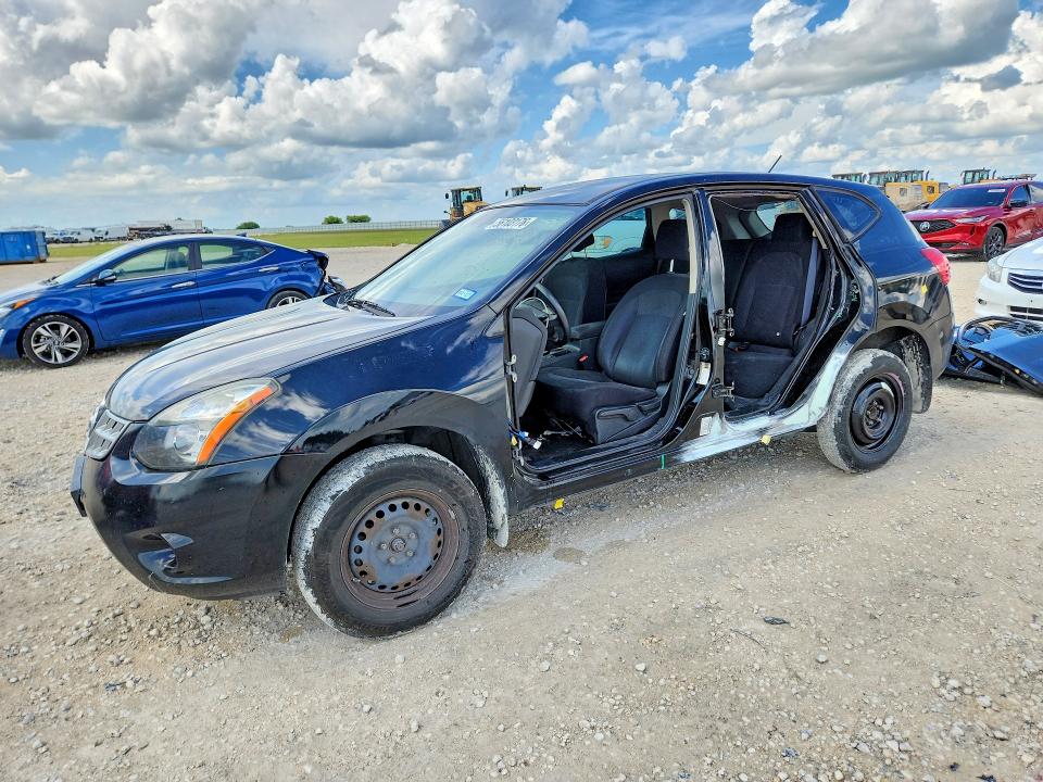 2015 Nissan Rogue VIN JN8AS5MT7FW165425 COPART salvage auction — SIDE, Salvage Title, sold $550 on 2026-07-16 (photo 1)