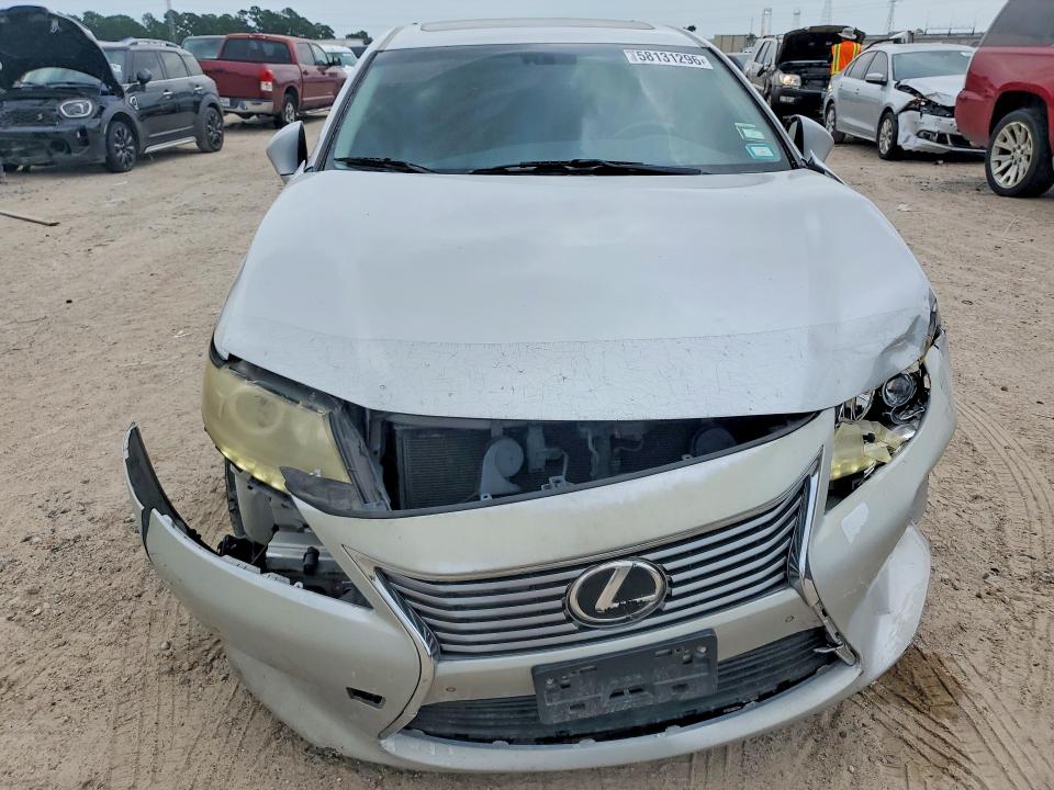 2013 Lexus ES VIN JTHBK1GG1D2077738 COPART salvage auction — FRONT END, TX - SALVAGE VEHICLE TITLE, sold $3,000 on 2026-07-31 (photo 5)