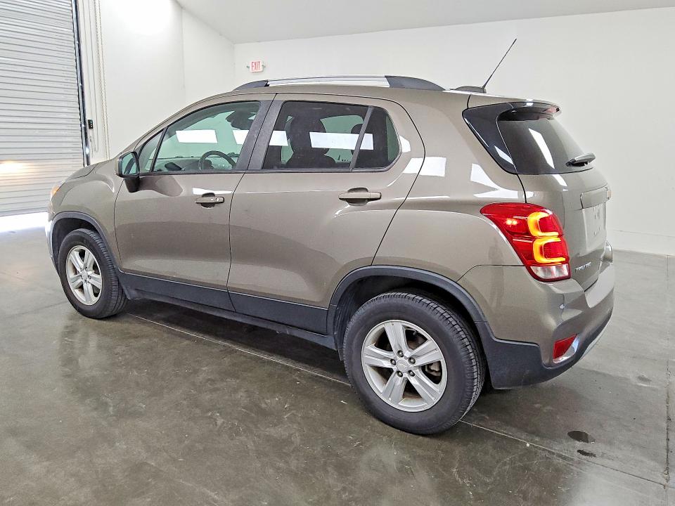 2022 Chevrolet Trax VIN KL7CJPSM6NB528024 COPART salvage auction — MINOR DENT/SCRATCHES, Tx - Certificate Of Title, sold $250 on 2026-07-28 (photo 2)