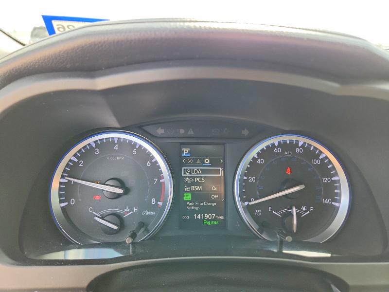 2017 Toyota VIN 5TDYZRFH7HS193279 COPART salvage auction — FRONT END, Tx - Salvage Vehicle Title, sold $6,700 on 2026-07-23 (photo 9)