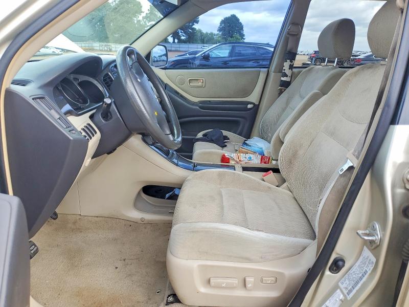 2003 Toyota Highlander VIN JTEGF21A330087571 COPART salvage auction — FRONT END, Tx - Salvage Vehicle Title, sold $600 on 2026-07-06 (photo 7)