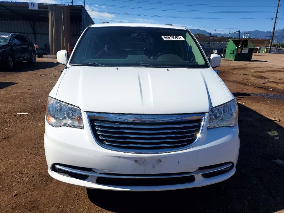 2016 Chrysler Voyager VIN 2C4RC1BG7GR165073 COPART salvage auction — MECHANICAL, Co - Dis/Dlr/Exp Only Clean Title, sold $275 on 2026-07-08 (photo 5)