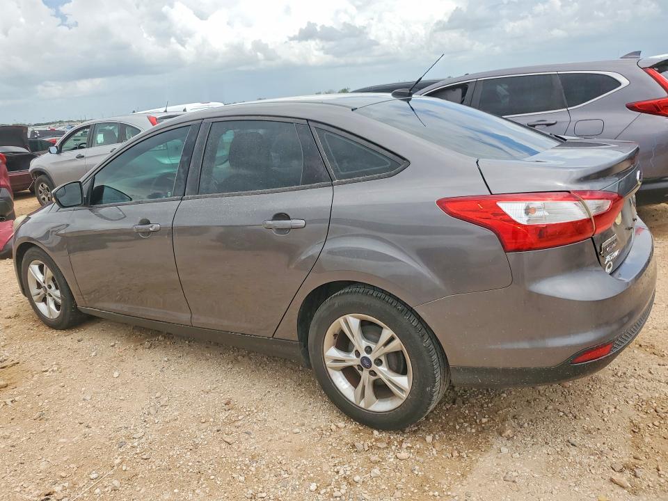 2013 Ford VIN 1FADP3F25DL244048 COPART salvage auction — FRONT END, Tx - Salvage Vehicle Title, sold $475 on 2026-07-09 (photo 2)