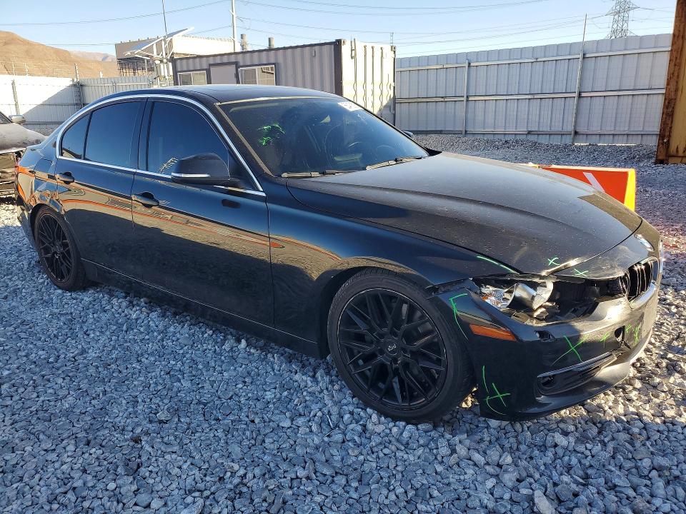 2014 BMW 3er VIN WBA3B3G50ENR81948 COPART salvage auction — FRONT END, Nv - Salvage Title, sold $850 on 2026-07-20 (photo 4)